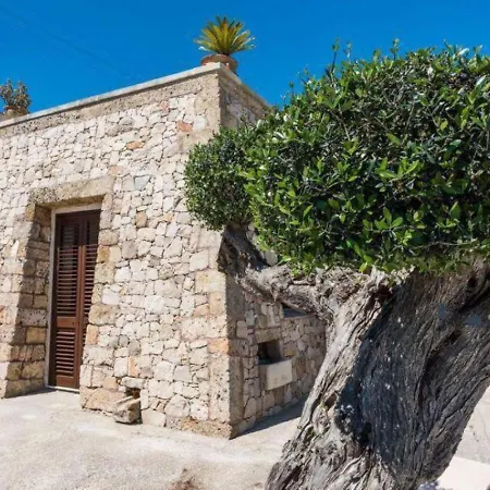 Liscedde Leuca Con Vista Mare * Castrignano del Capo